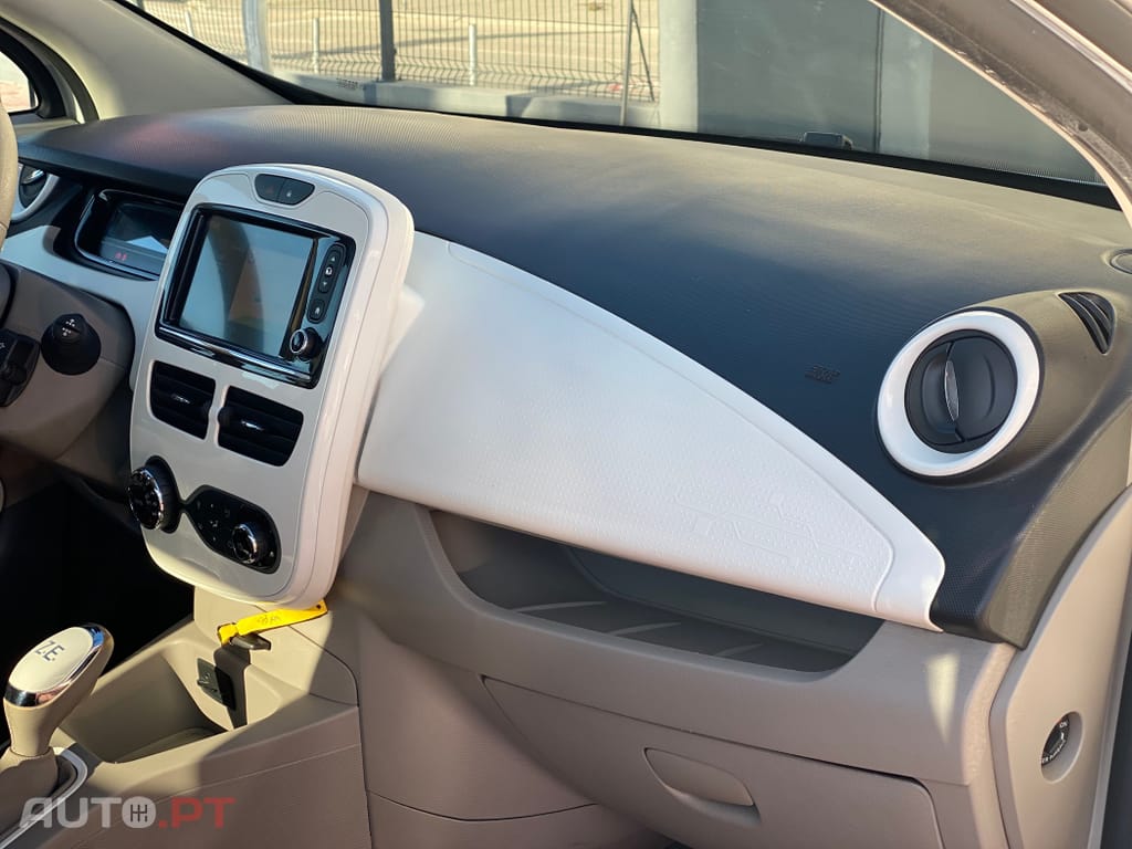 Renault Zoe (c/ Bateria) 41 kwh Life