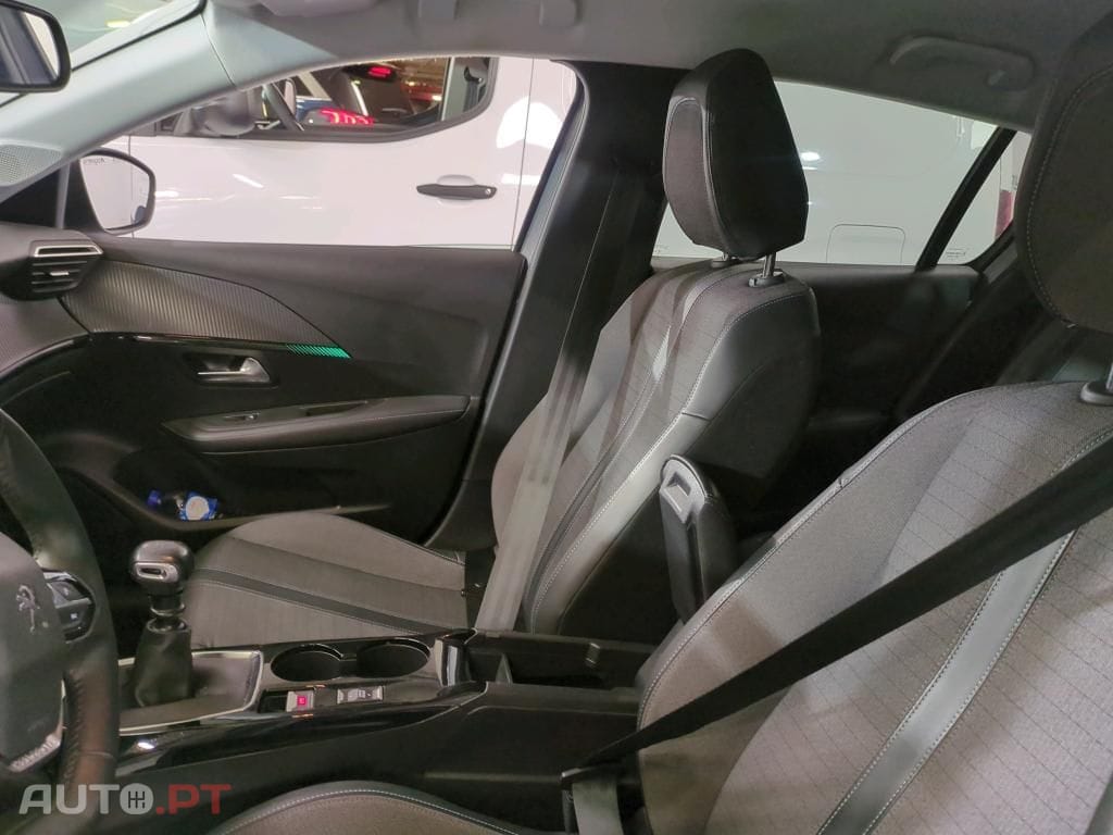 Peugeot 208 1.2 PureTech Allure Pack