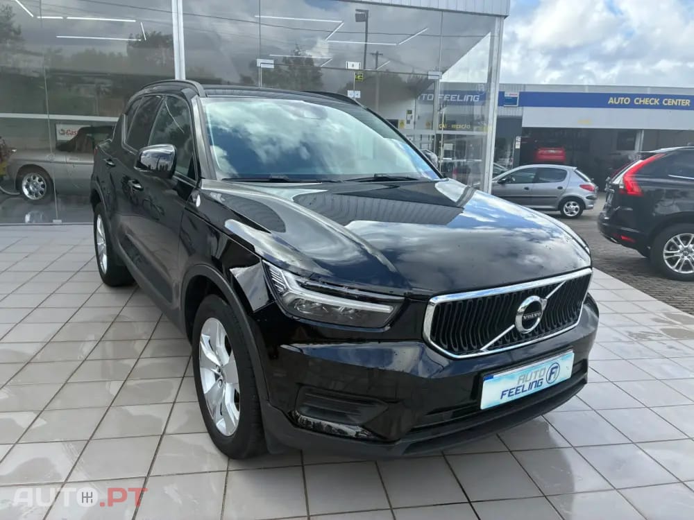 Volvo XC40 1.5 T2 Momentum Plus Geartronic