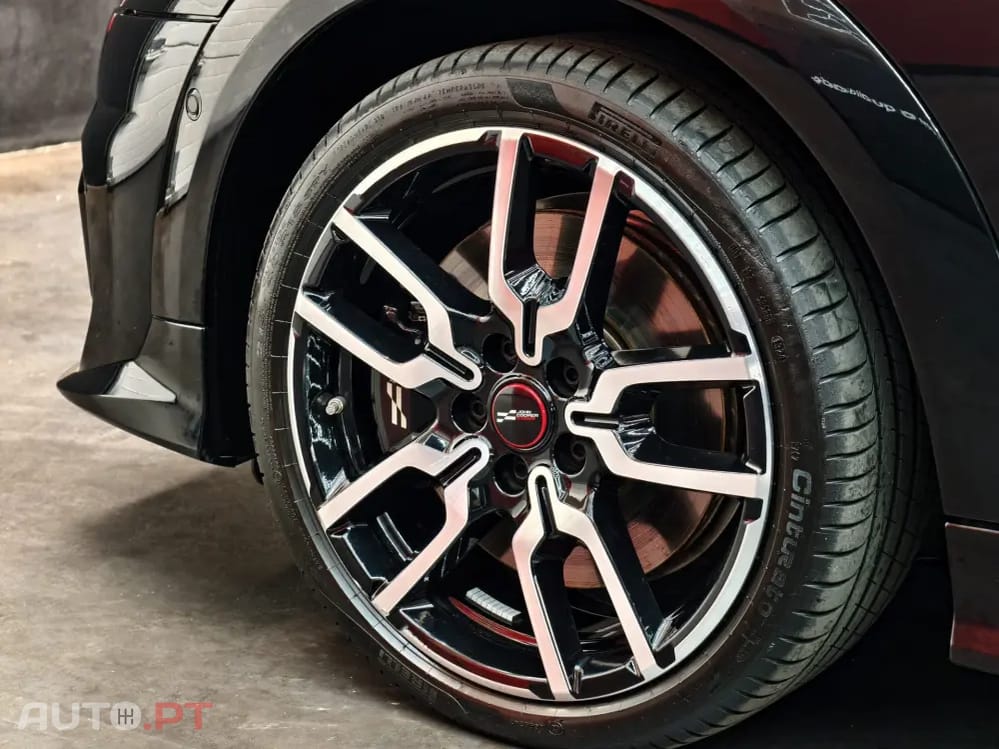 MINI Cooper Cooper S JCW M