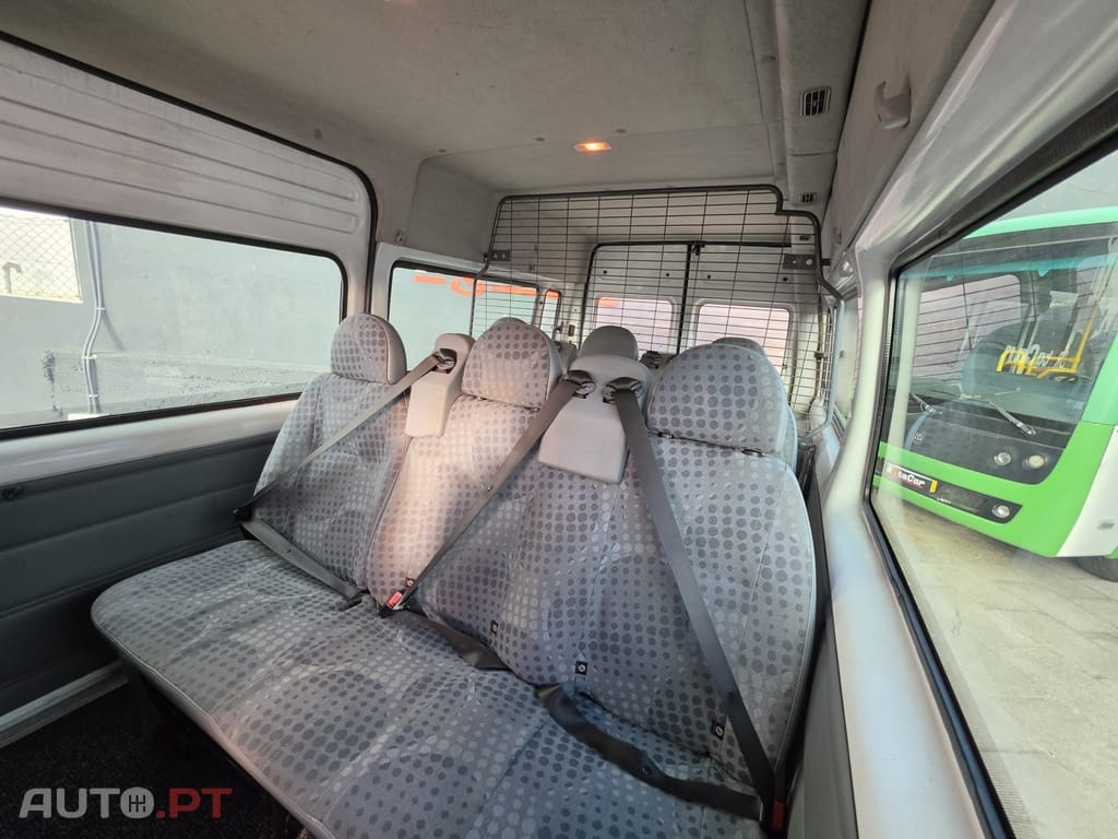 Ford Transit 280S 2.2 TDCi