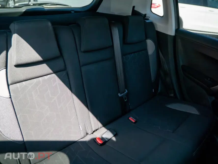 Peugeot 2008 1.6 BlueHDi Access