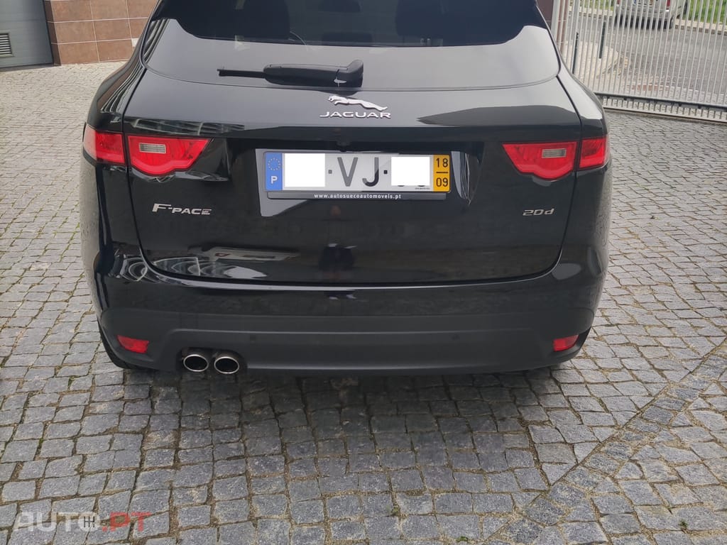 Jaguar F-Pace 2.0D Portfolio Automatico (Classe 1)
