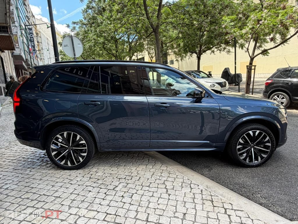 Volvo XC90 2.0 T8 PHEV Plus Bright AWD