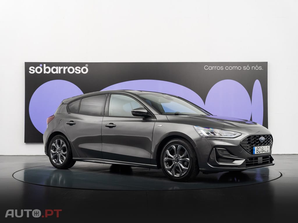 Ford Focus 1.0 EcoBoost MHEV ST-Line X