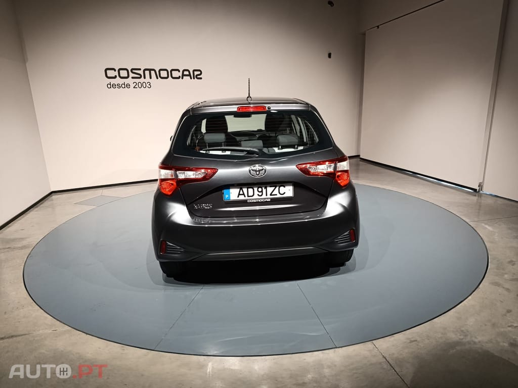 Toyota Yaris 1.0 VVT-i Confort