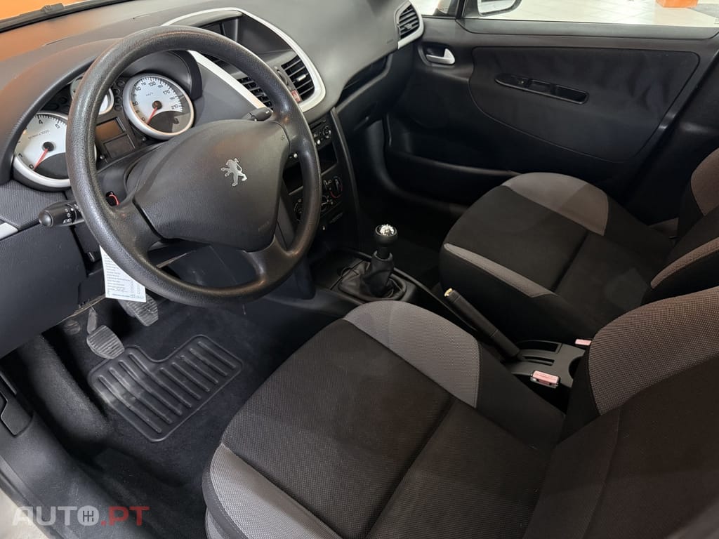 Peugeot 207 1.4 16V Active
