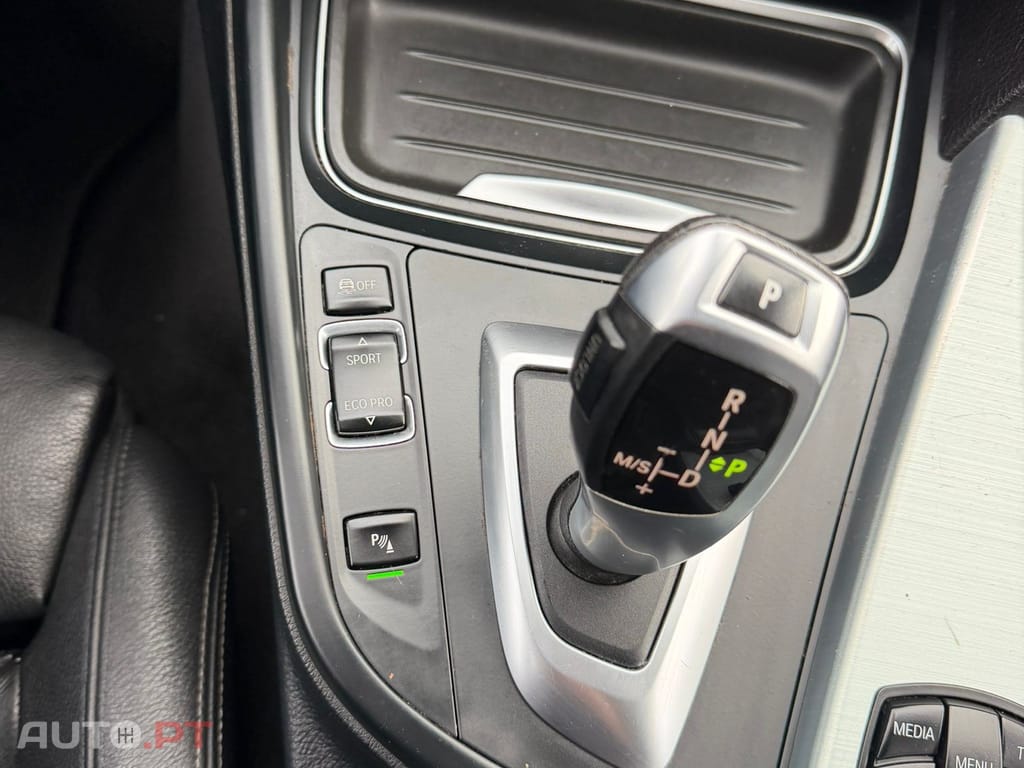 BMW 320 d Touring EfficientDynamics Line Modern Auto