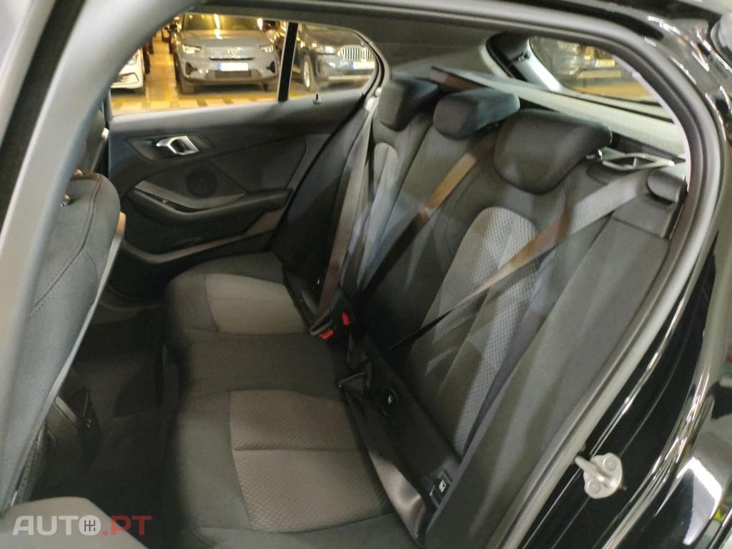 BMW 116 i Advantage