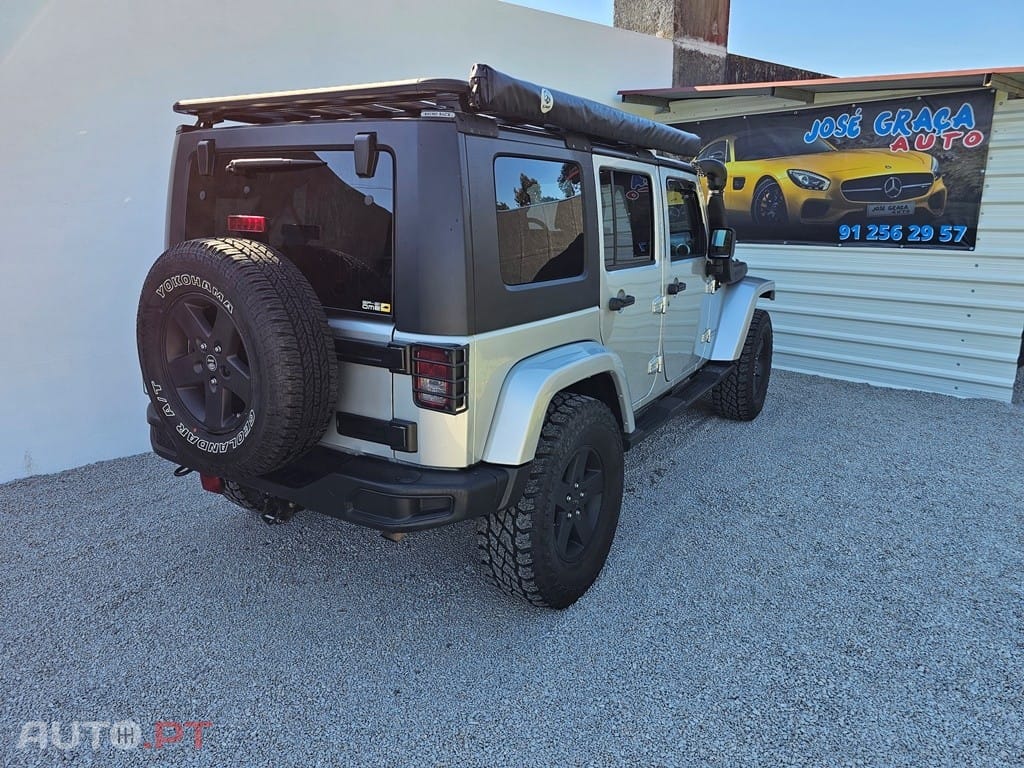 Jeep Wrangler 2.8 CRD ATX Sahara Limited