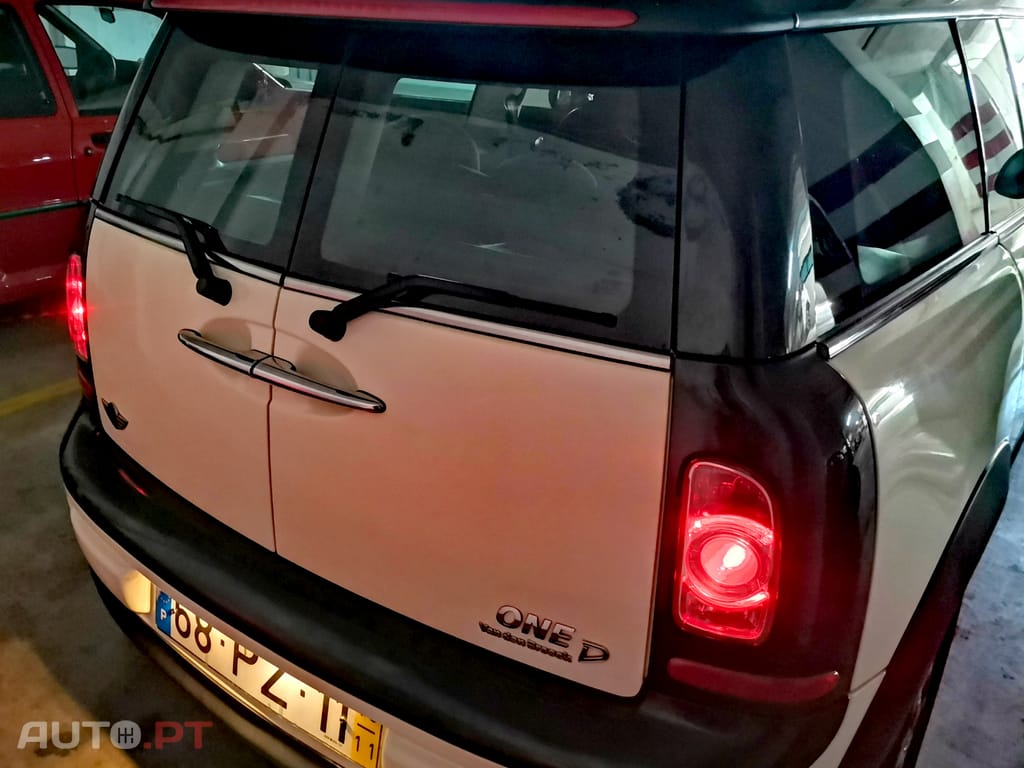 MINI Clubman One D - Van den Broeck