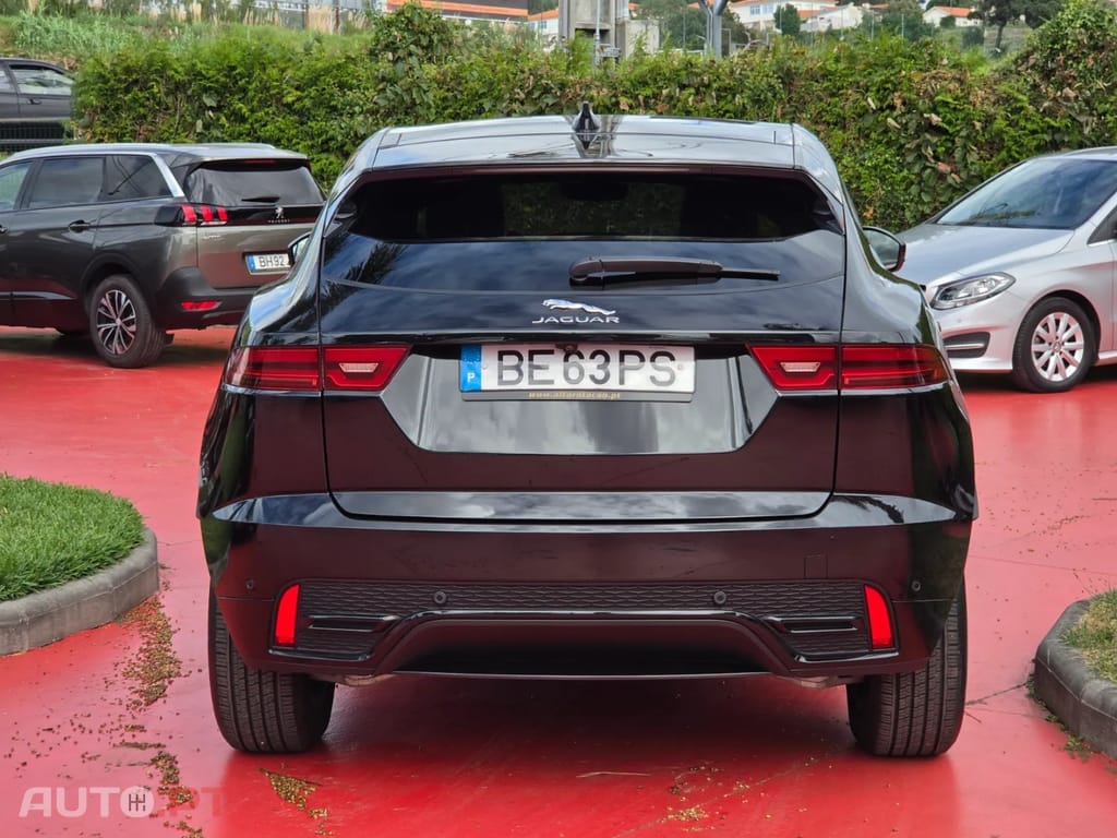 Jaguar E-Pace 1.5 P300e R-Dynamic S AWD Aut.