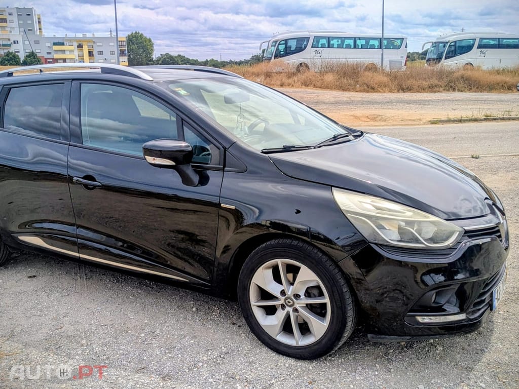 Renault Clio Sport Tourer 1.5 dCI Limited