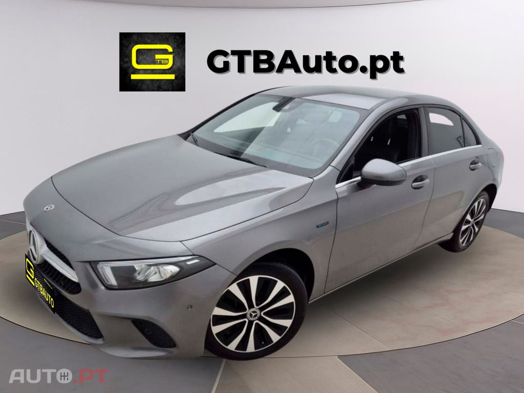 Mercedes-Benz A 250 PHEV