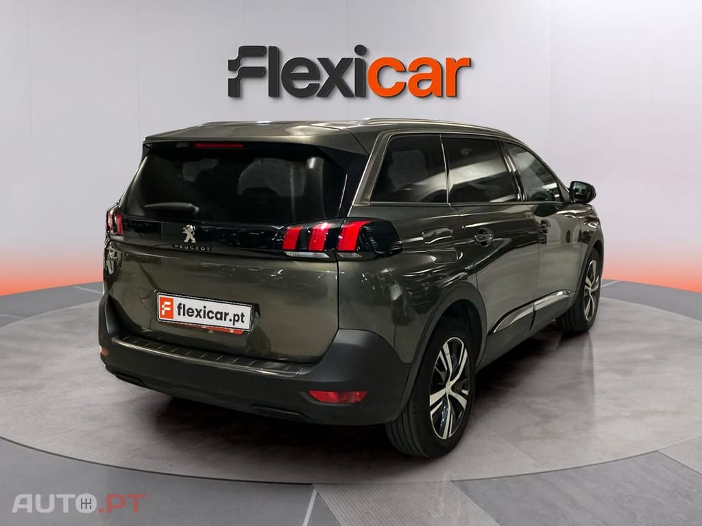 Peugeot 5008 1.2 PureTech Allure EAT8
