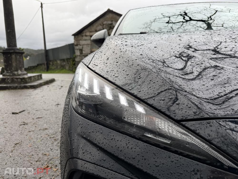 MG MG4 51 kWh Standard