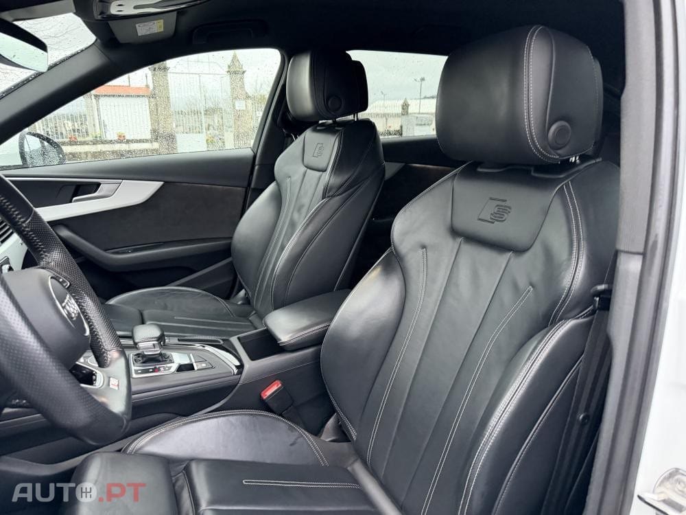 Audi A4 Avant 40 TDI quattro S line S tronic