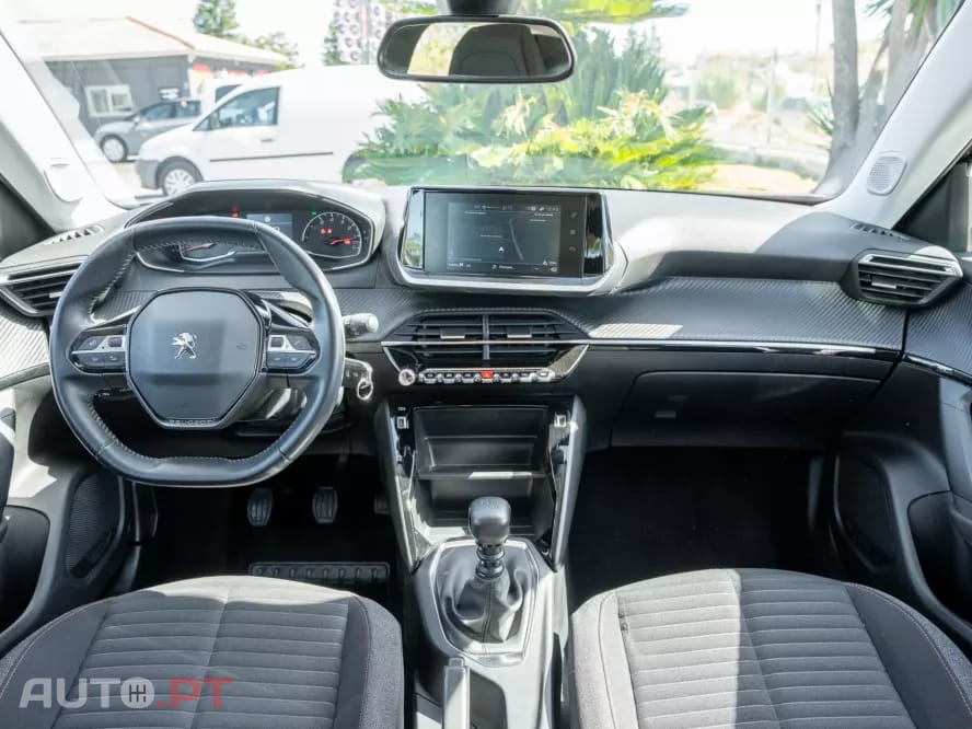 Peugeot 2008 1.5 BlueHDi Active