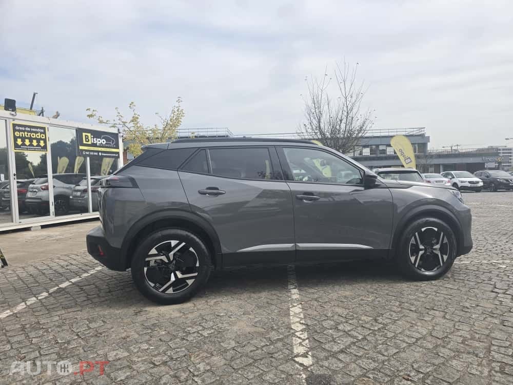 Peugeot 2008 PureTech 100 Allure