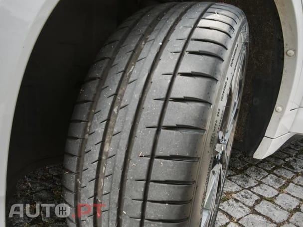BMW X2 25 e xDrive X Pack M
