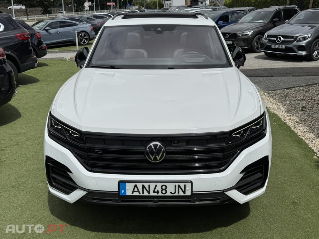 Volkswagen Touareg 3.0 TSI e-Hybrid R
