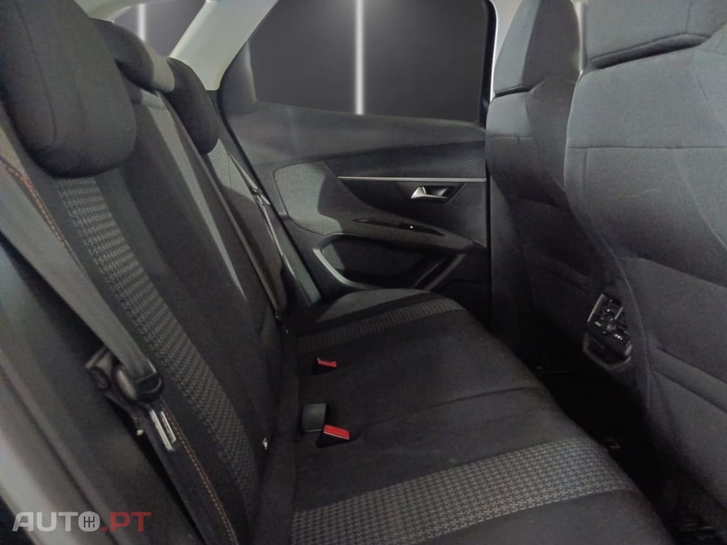 Peugeot 3008 BlueHDi 130 Stop & Start Allure Business-Pack