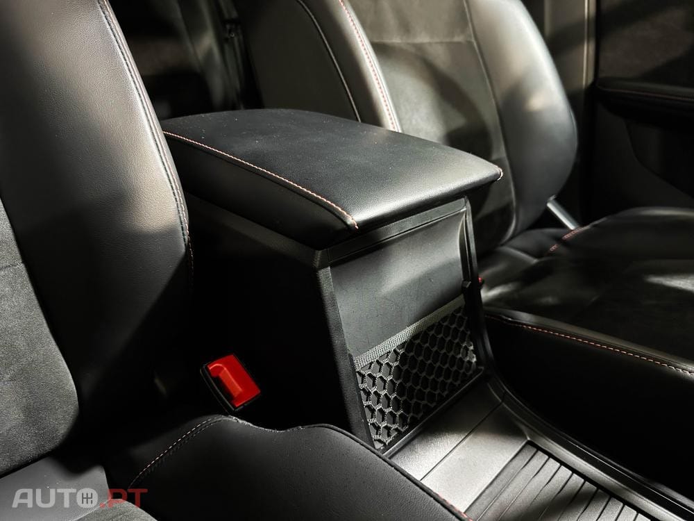 MG MG4 64 kWh XPower Luxury