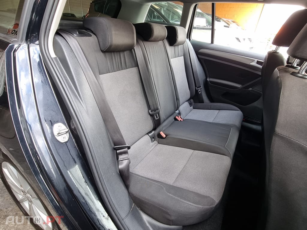 Volkswagen Golf Variant 1.6 TDi BlueMotion Confortline