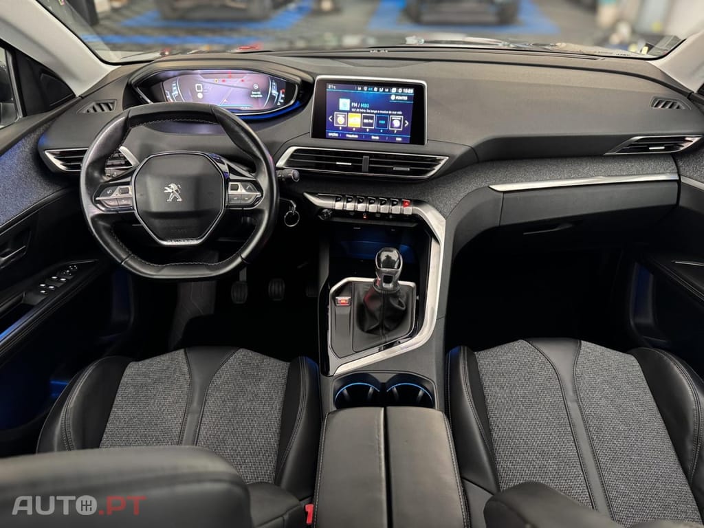 Peugeot 5008 1.5 BlueHDi Allure