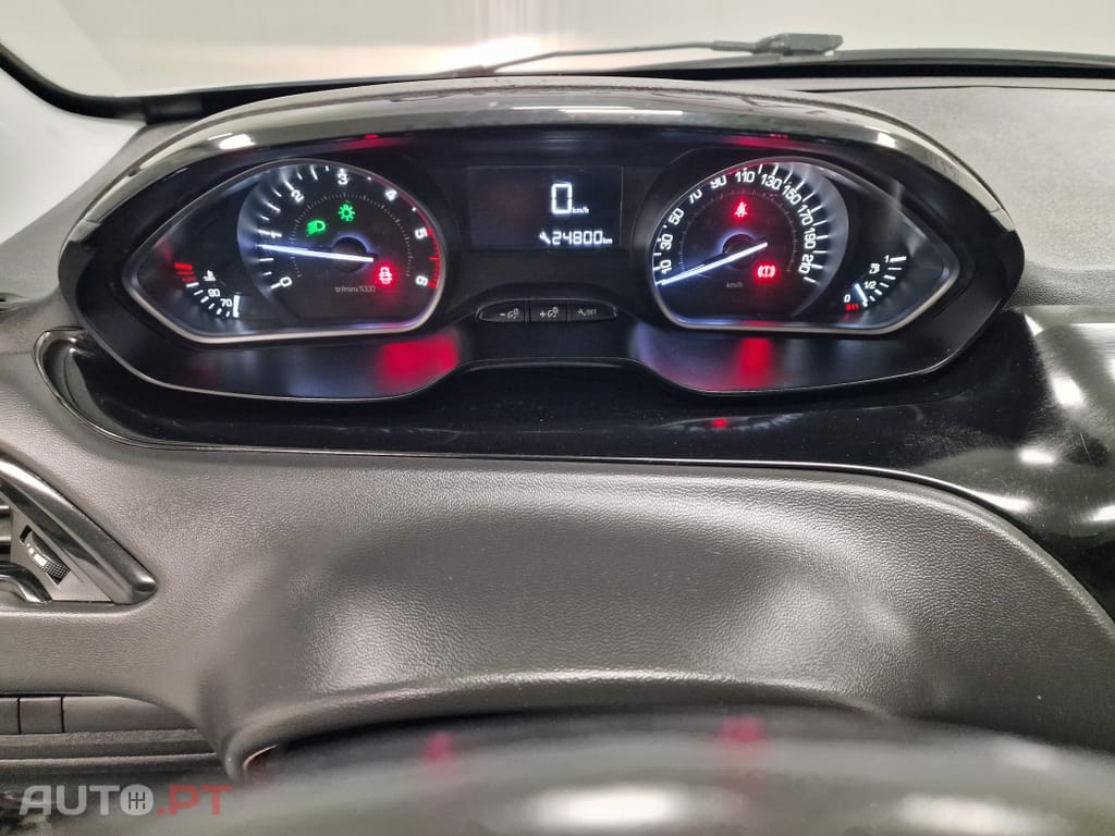 Peugeot 208 1.6 BlueHDi Active
