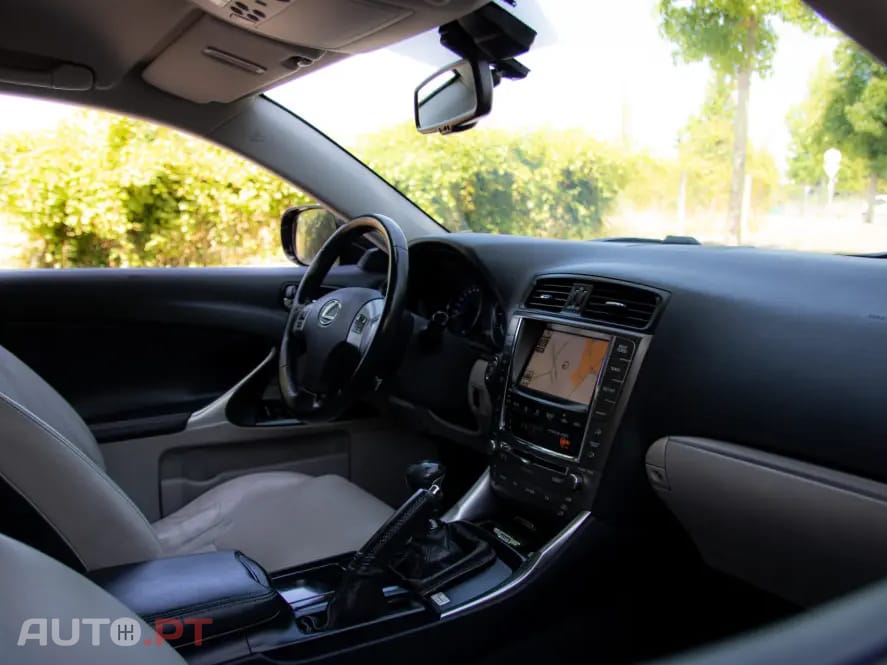 Lexus IS 200 d P.Executive 6G