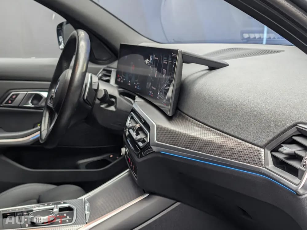 BMW 320 e Pack Desportivo M Auto