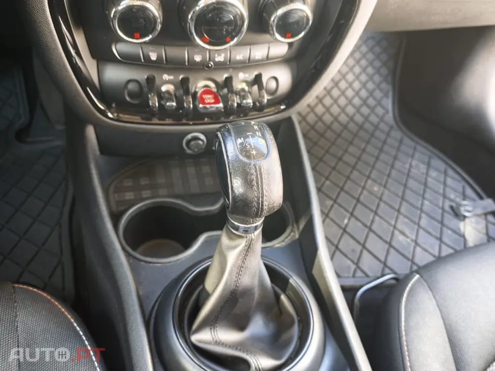 MINI Clubman One D Aut. Blackyard