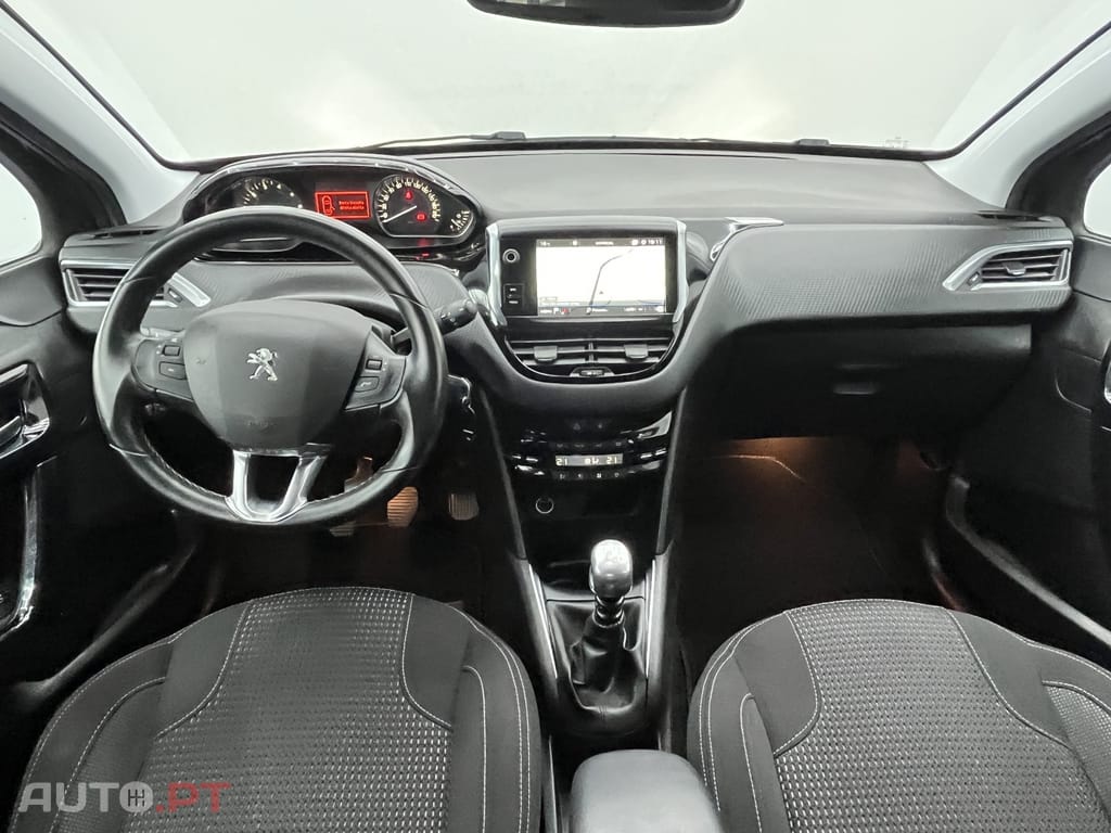 Peugeot 208 1.2 PureTech Allure