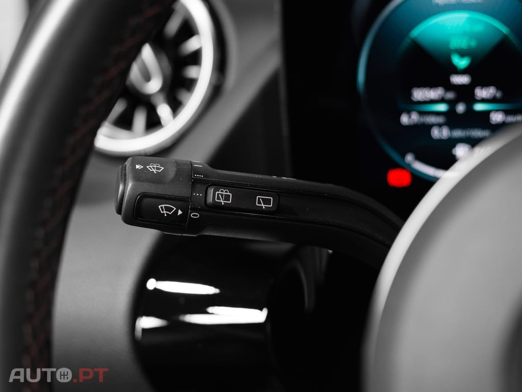 Mercedes-Benz GLA 250 e AMG Line