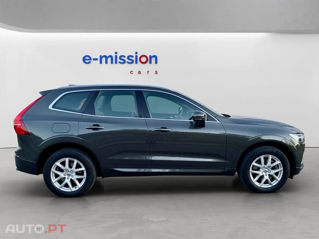 Volvo XC60 2.0 T8 PHEV Momentum AWD