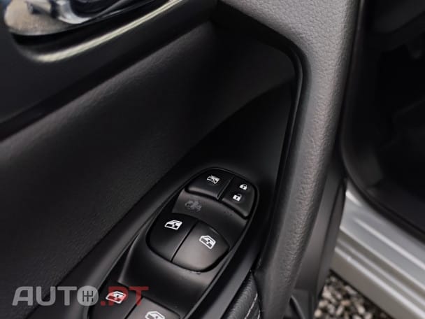 Nissan Qashqai 1.5 dCi N-Connecta J18