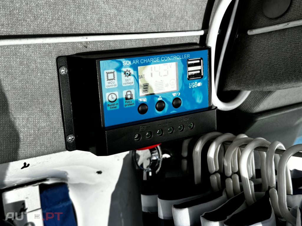 Ford Transit 330L 2.2 TDCi Trend Longa-T.Médio