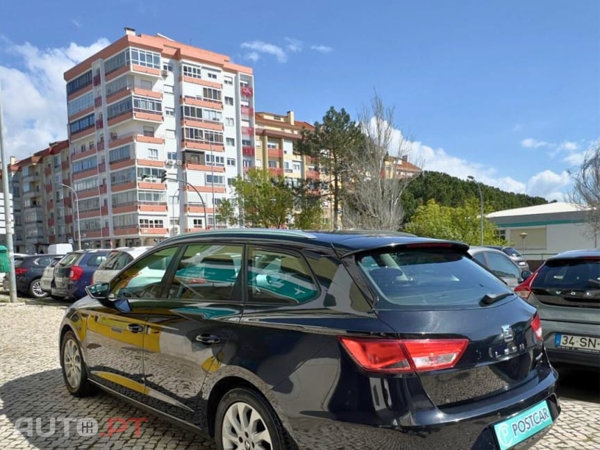 SEAT Leon 1.6 TDI Style Ecomotive — fotografia 5