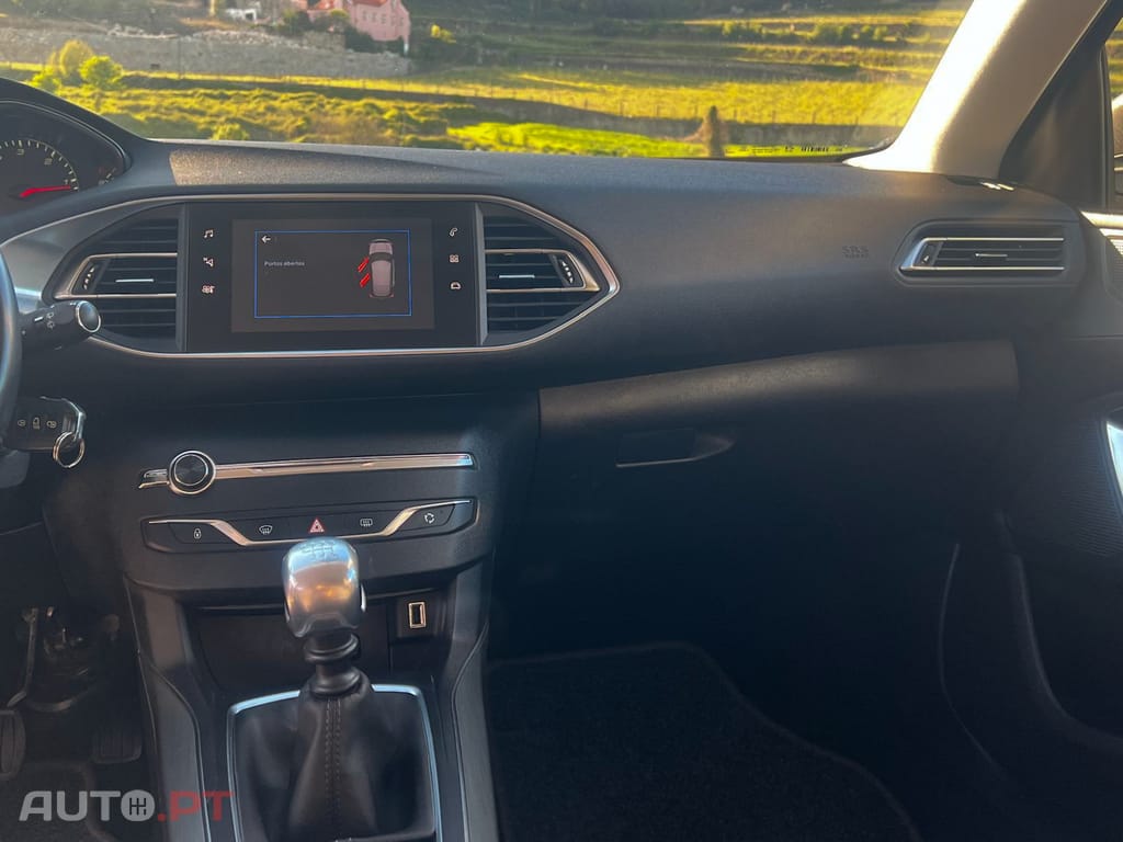 Peugeot 308 1.5 Style BLUEHDI