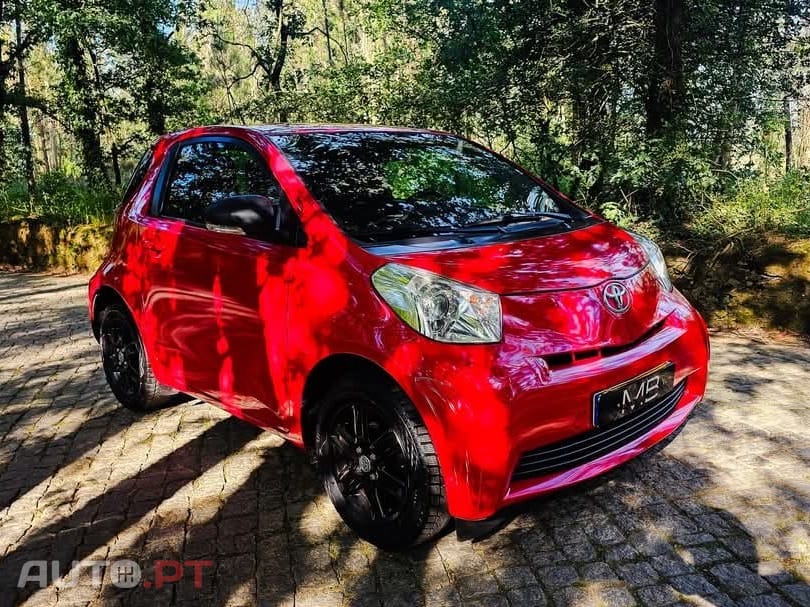 Toyota iQ 1.0 +