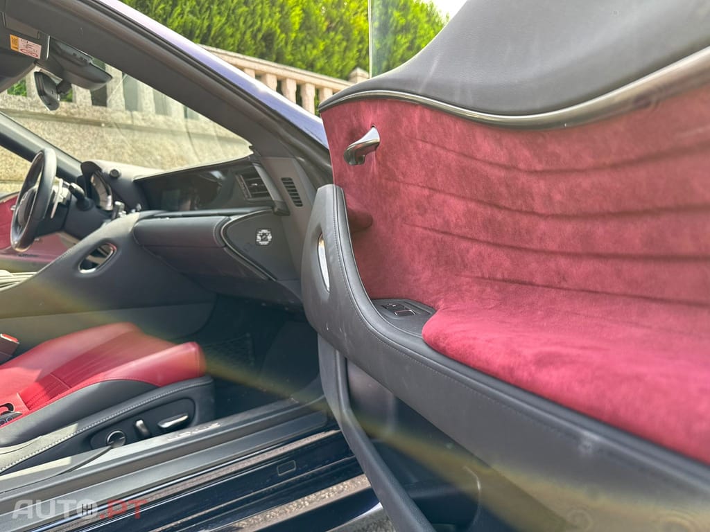 Lexus LC Luxury