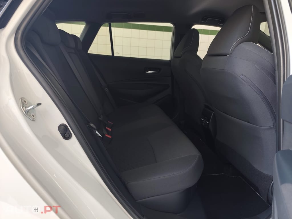 Toyota Corolla Touring Sports 1.8 Hybrid Comfort+P.Sport