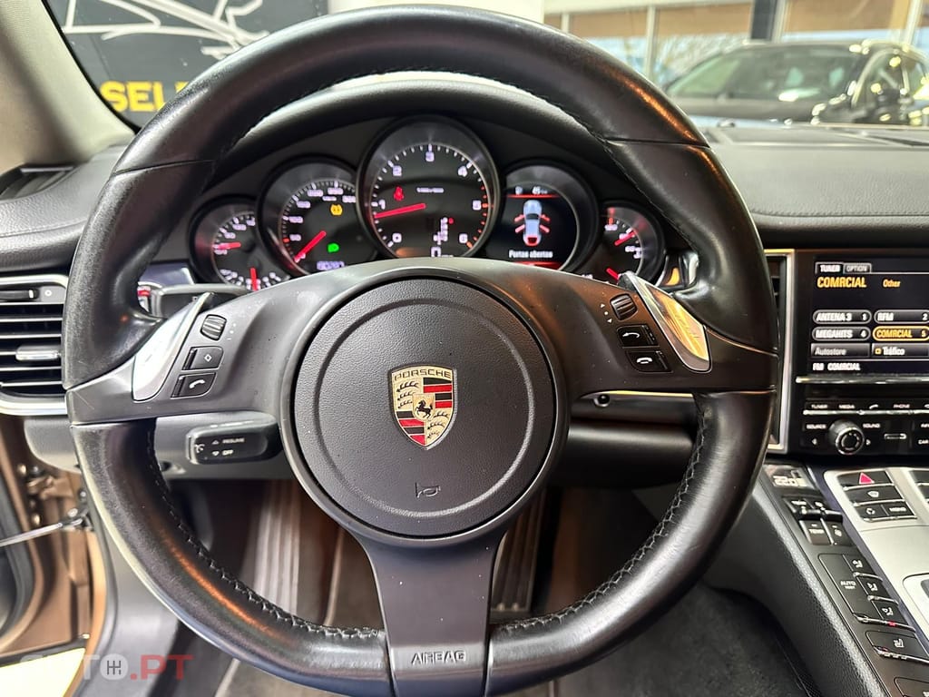 Porsche Panamera Platinum Edition