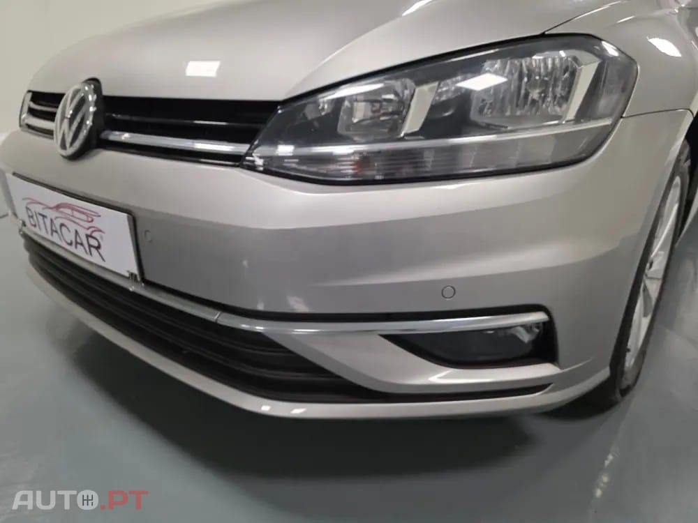 Volkswagen Golf 1.6 TDI CONFORTLINE