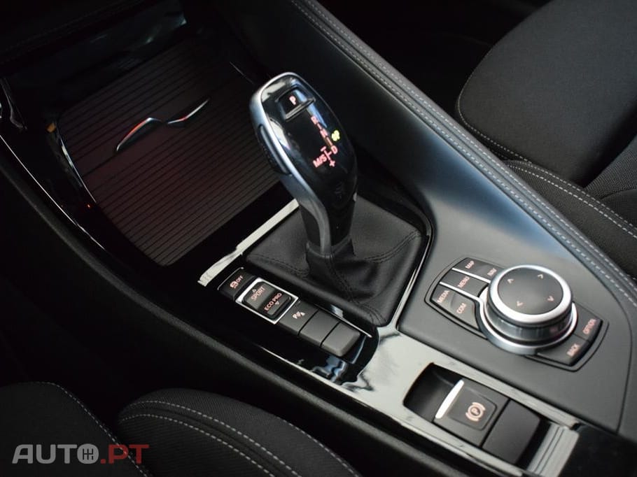 BMW X2 16 d sDrive Auto