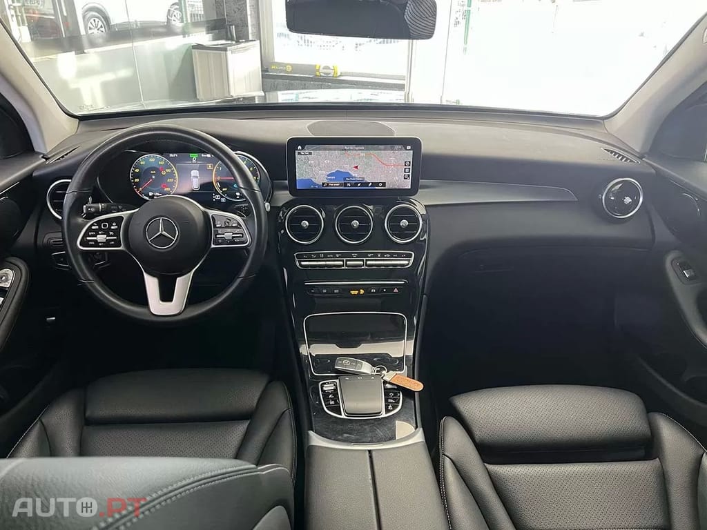 Mercedes-Benz GLC 300 DE 4MATIC BUSINESS SOLUTION