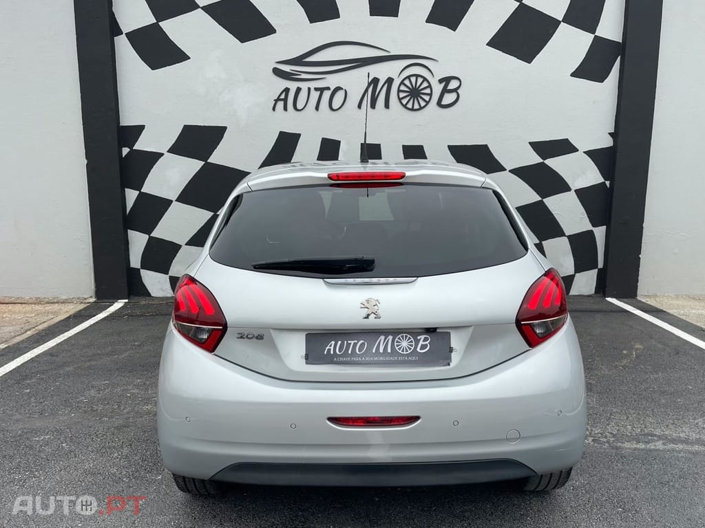 Peugeot 208 1.6 BlueHDi Style