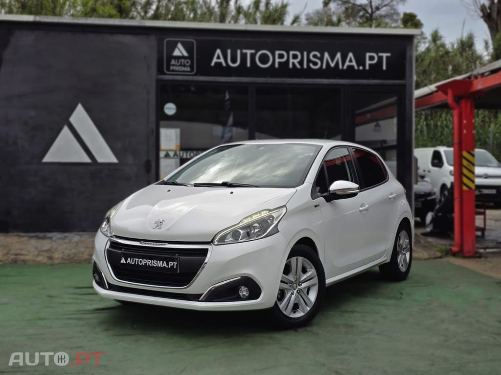 Peugeot 208 1.6 BlueHDi Style