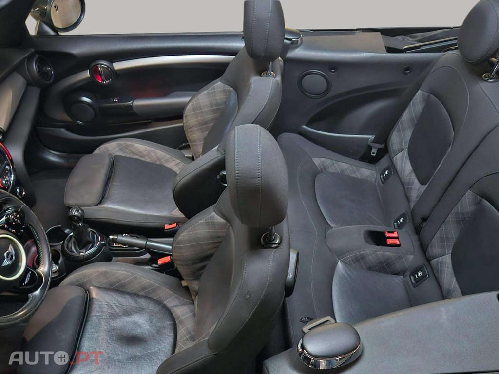 MINI Cabrio Cooper D